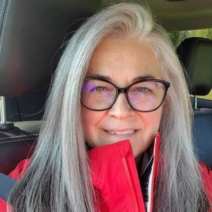 Meet your Posher, Brenda